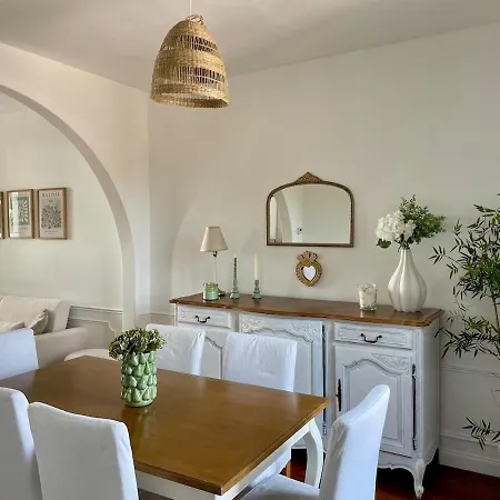 La Petite Compiegnoise アパート *